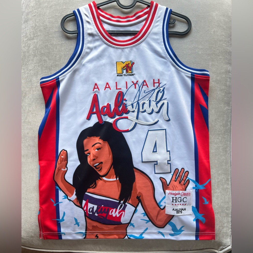 Aliyah Jersey